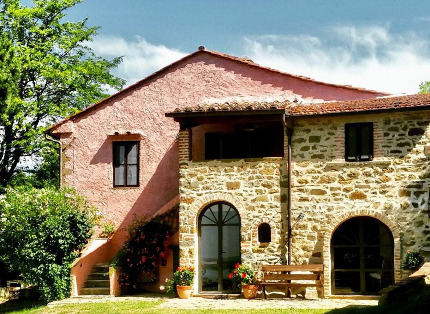 Villa T6 em Tuoro sul Trasimeno, Italy N.º 56037