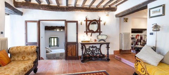 Villa T6 em Tuoro sul Trasimeno, Italy N.º 56037 23