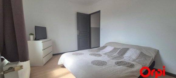 4 bedrooms Castles in Tergnier, France No. 304564 8