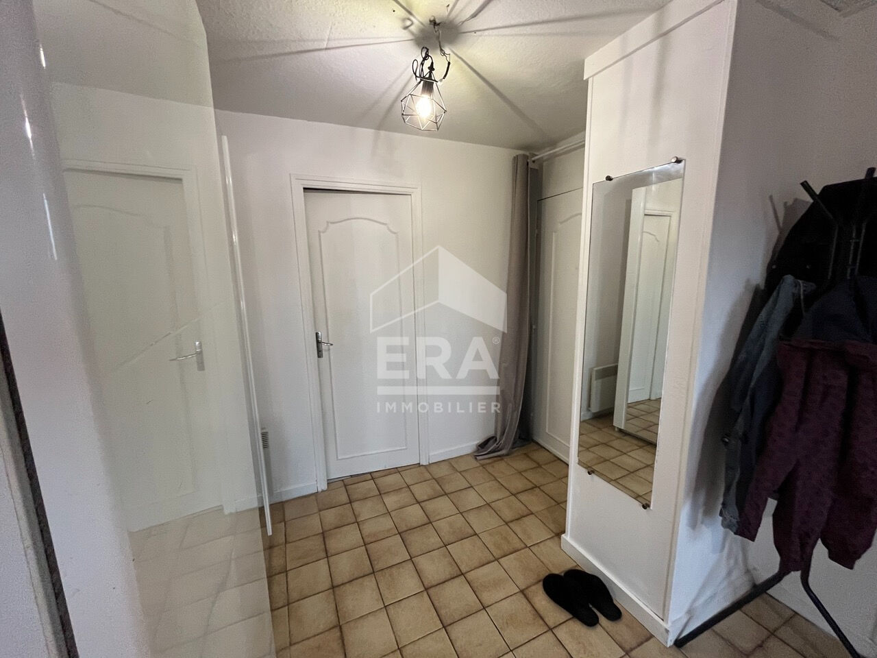 Estudio en Doubs, France No. 364083