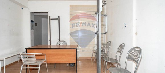 2غرفة عقار تجاري في Acireale, Italy رقم 22905 9