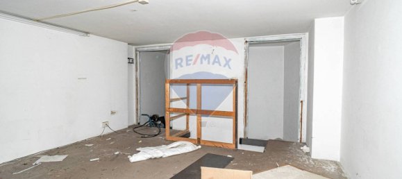 2غرفة عقار تجاري في Acireale, Italy رقم 22905 14