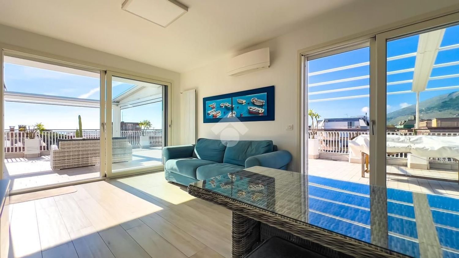 4-salle Penthouse à Formia, Italy No. 298802