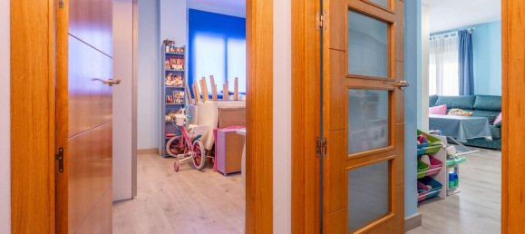 Apartamento de 3 dormitorios en Santa Fe, Spain No. 140153 43