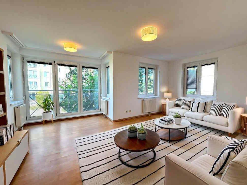 Квартира с 3 комнатами в Винер Нойдорф, Австрия № 151073