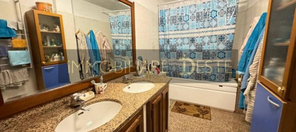 9-salle Maison à Mattie, Italy No. 171237 25