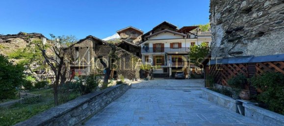 9-salle Maison à Mattie, Italy No. 171237 2