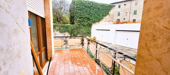 8 rooms House in Lisciano Niccone, Italy No. 152842 11