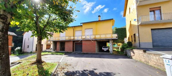 8 rooms House in Lisciano Niccone, Italy No. 152842 34