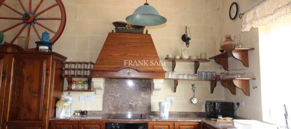 Бунгало с 3 спальнями в Виктория, Мальта № 5426 7