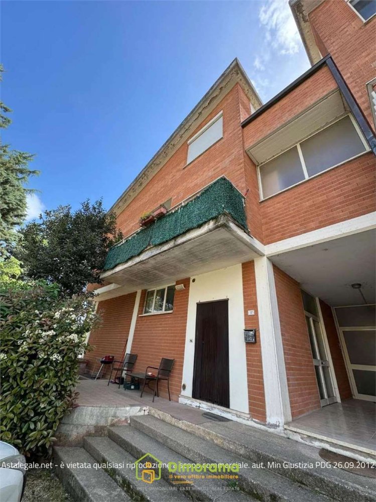 4 rooms Apartment in Marsciano, Italy No. 305473