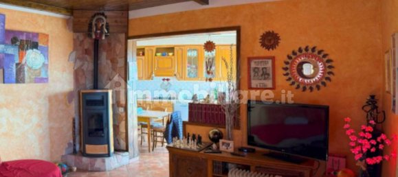 Apartamento de 3 dormitorios en Bono, Italy No. 377303 5