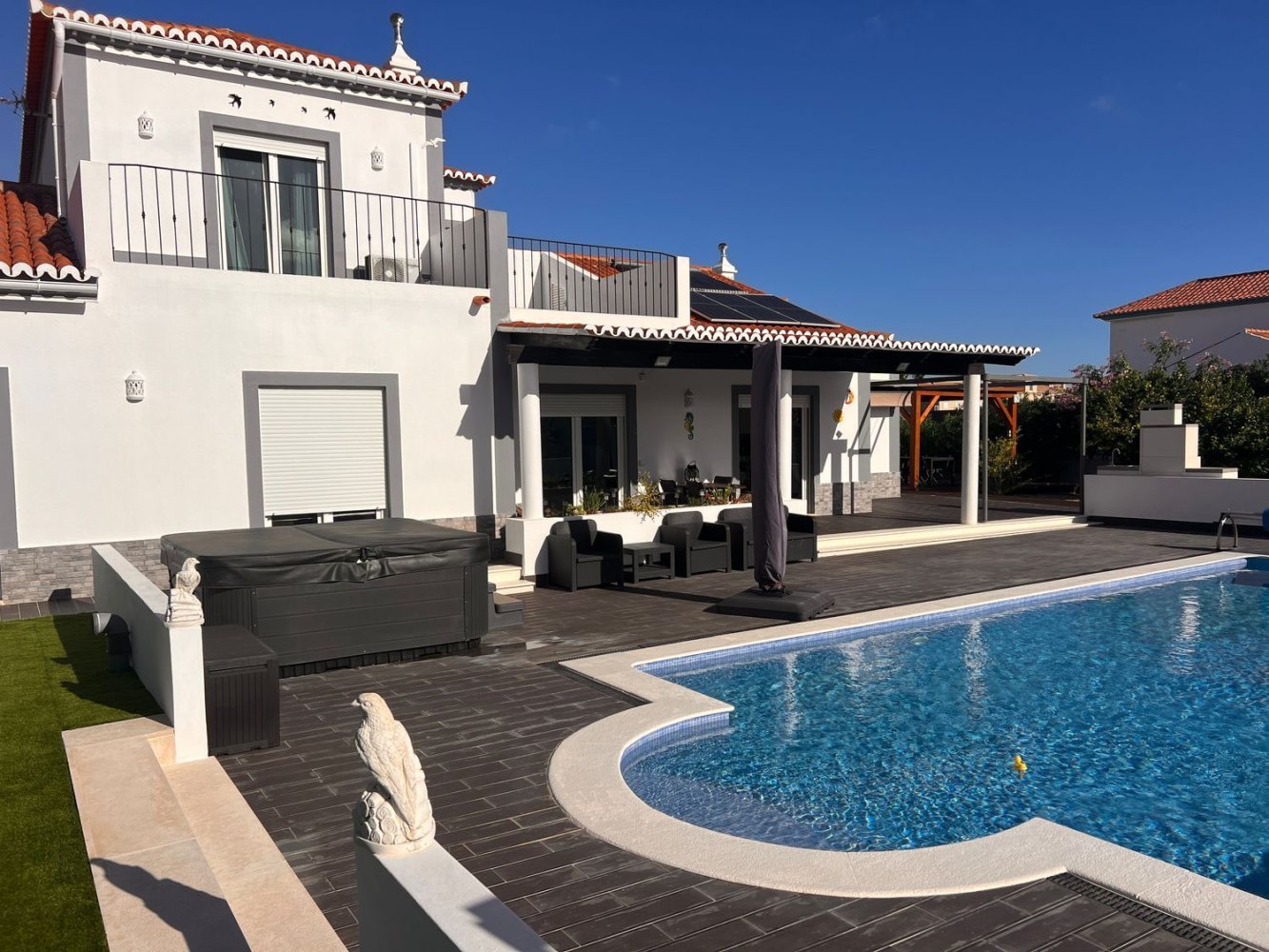 4 chambres Maison à Quelfes, Portugal No. 195470