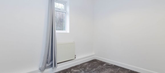 2 bedrooms Bungalow in Bromley, United Kingdom No. 1947 5