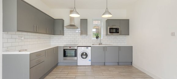 2 bedrooms Bungalow in Bromley, United Kingdom No. 1947 8