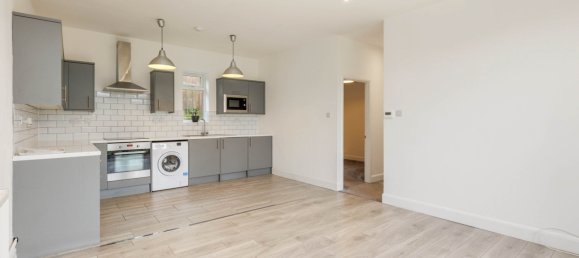 2 bedrooms Bungalow in Bromley, United Kingdom No. 1947 10