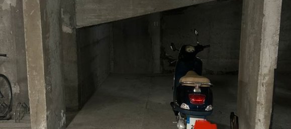  Parking in Villeurbanne, France No. 340864 2