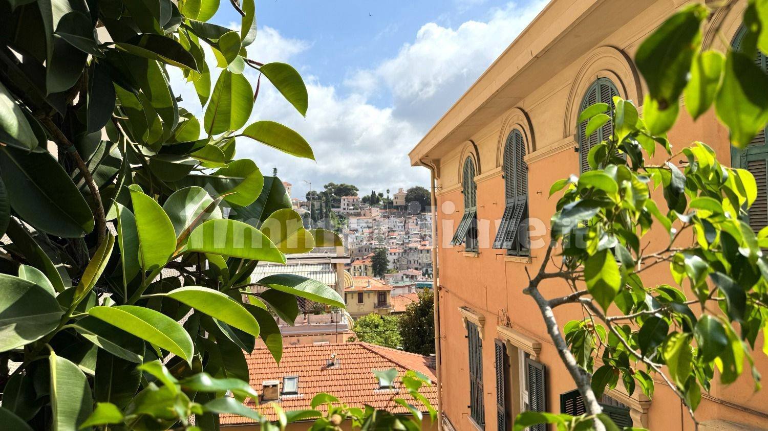 2 bedrooms Apartment in Sanremo, Italy No. 270167