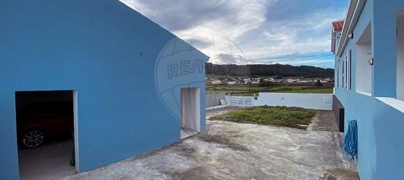 3 bedrooms House in Praia da Vitoria, Portugal No. 16582 21