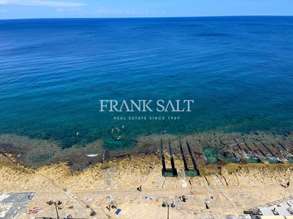 3 bedrooms Apartment in Sliema, Malta No. 3272