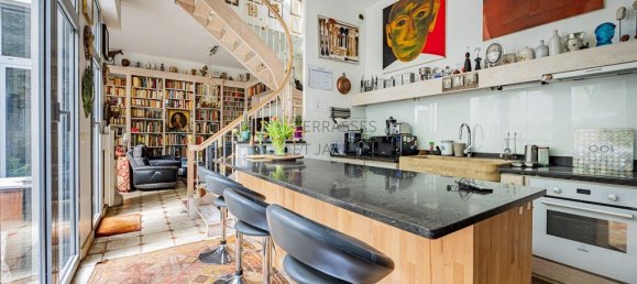 Dúplex de 3 dormitorios en Paris, France No. 189602 3