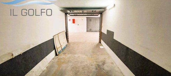 15m² Garage in San Bartolomeo al Mare, Italy No. 150198 3