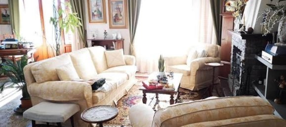 6غرفة فيلا في Poggibonsi, Italy رقم 29022 47