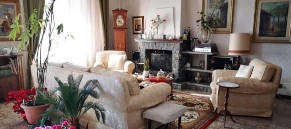 6غرفة فيلا في Poggibonsi, Italy رقم 29022 41