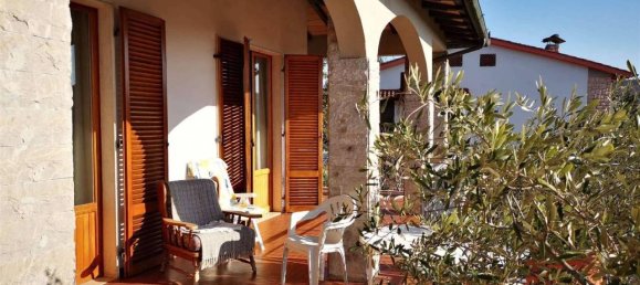 6غرفة فيلا في Poggibonsi, Italy رقم 29022 7