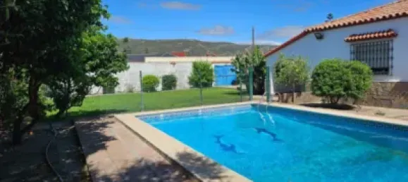 3 bedrooms House in La Linea de la Concepcion, Spain No. 166927 6