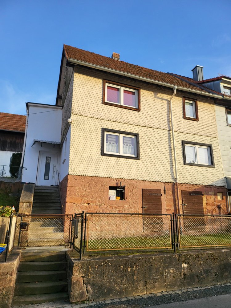Adosado de 5 habitaciónes en Main-Kinzig, Germany No. 170366