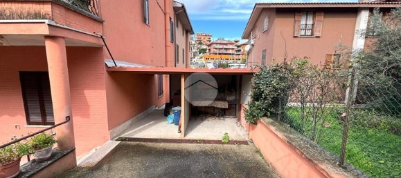 3 rooms Apartment in Rome, Italy No. 233172 14