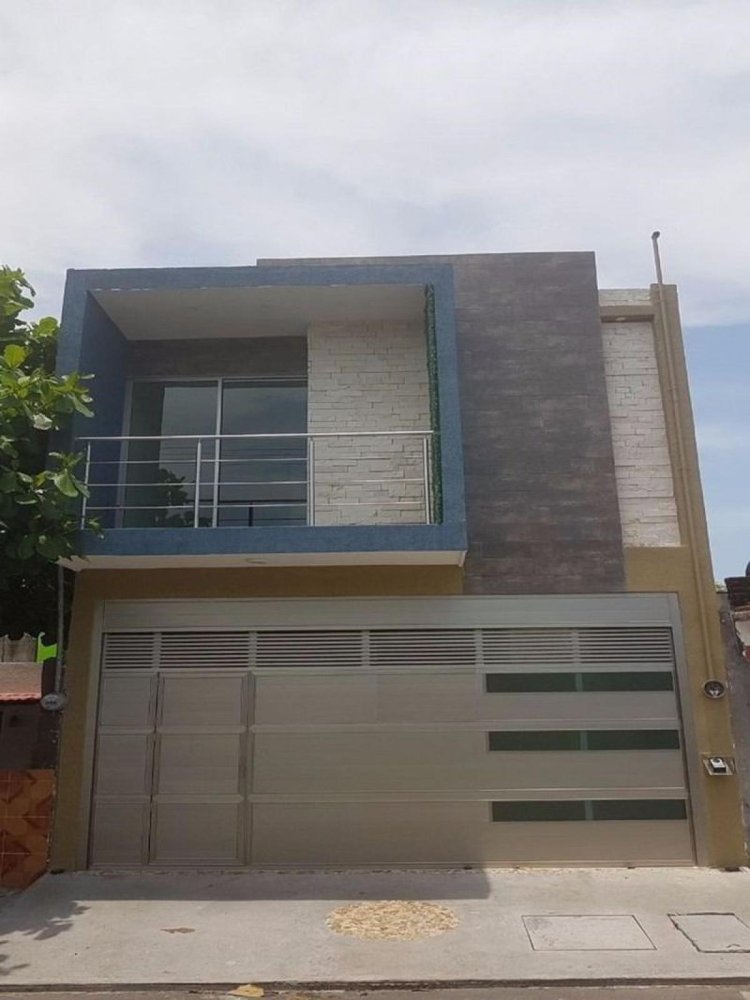 3 bedrooms House in Veracruz, Mexico No. 209966