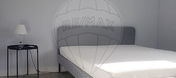 3 Schlafzimmer Haus in Corroios, Portugal, Nr. 22528 21