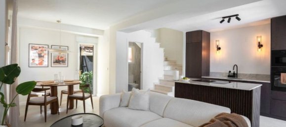 2 bedrooms Townhouse in Alicante, Spain No. 190779 3