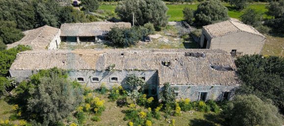 1 غرف نوم قطعة أرض في Rosolini, Italy رقم 73808 35