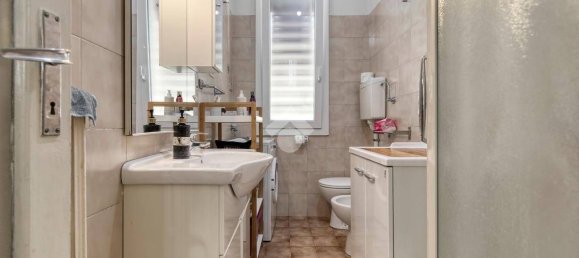 2 bedrooms Apartment in Bologna, Italy No. 345917 8