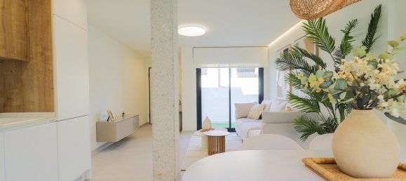 3 Schlafzimmer Villa in Alicante, Spain, Nr. 290950 11