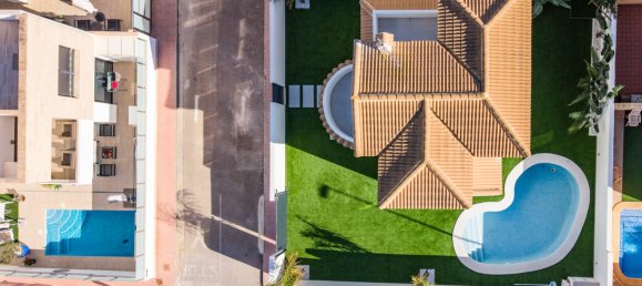 3 Schlafzimmer Villa in Alicante, Spain, Nr. 290950 5