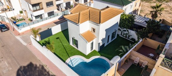 3 Schlafzimmer Villa in Alicante, Spain, Nr. 290950 4