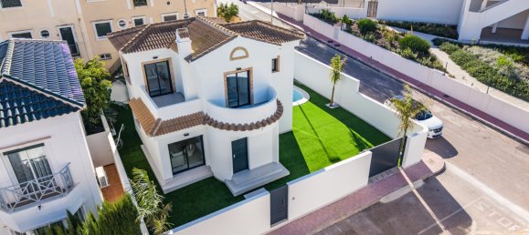 3 Schlafzimmer Villa in Alicante, Spain, Nr. 290950 30