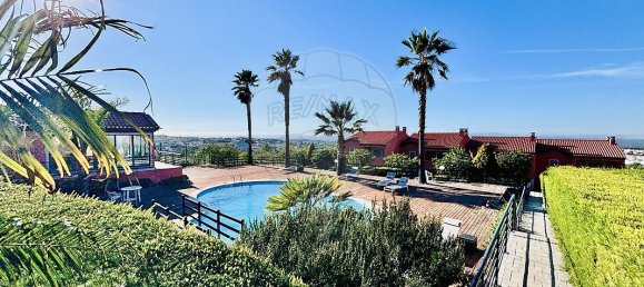 3 bedrooms House in Sesimbra, Portugal No. 18435 11