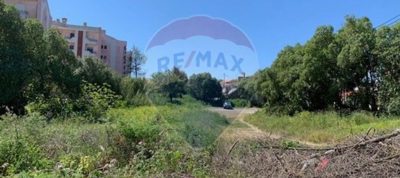 2977m² Land in Almada, Portugal No. 91429 8