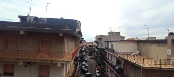 4-salle Appartement à Reggio Calabria, Italy No. 19282 5