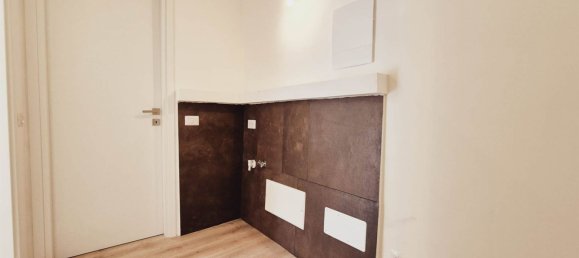 4 rooms Apartment in Falconara Marittima, Italy No. 227648 8