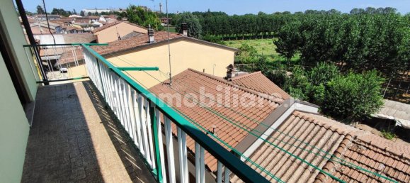 2 Schlafzimmer Wohnung in Spinadesco, Italy, Nr. 81411 13