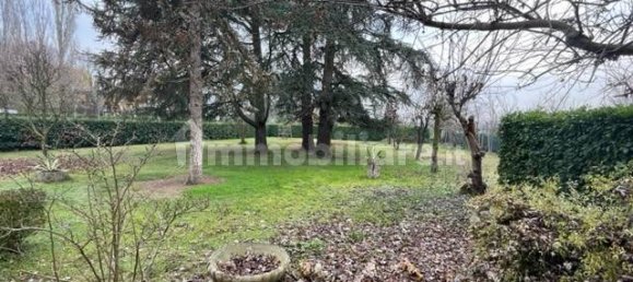 4 Schlafzimmer Villa in Sale, Italy, Nr. 159358 24