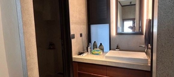 Кондоминиум  с 4 спальнями в Сатхон, Таиланд № 62345 19