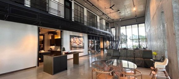 Кондоминиум  с 4 спальнями в Сатхон, Таиланд № 62345 21