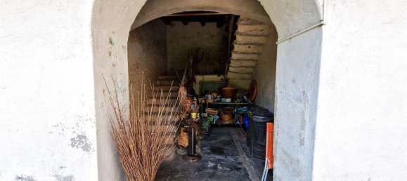 6 rooms House in Cocquio-Trevisago, Italy No. 279432 30